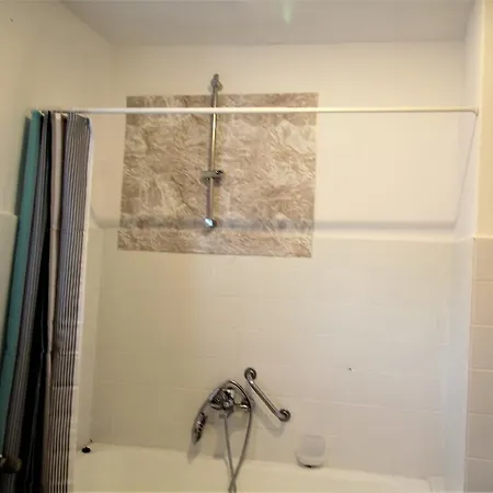 Work And Apartmán
